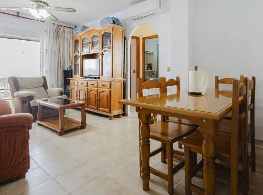 Resale - Lägenhet - Torrevieja - Playa El Acequión