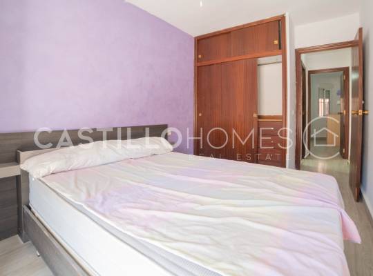 Resale - Lägenhet - Torrevieja - Playa Los Naufragos
