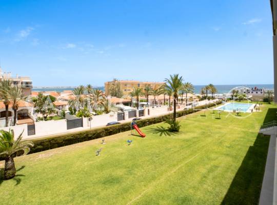Resale - Lägenhet - Torrevieja - Punta Prima