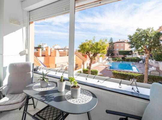 Resale - Lägenhet - Torrevieja - Torrelamata - La Mata