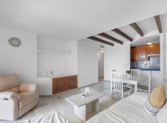 Resale - Lägenhet - Torrevieja - Urb. Rosaleda