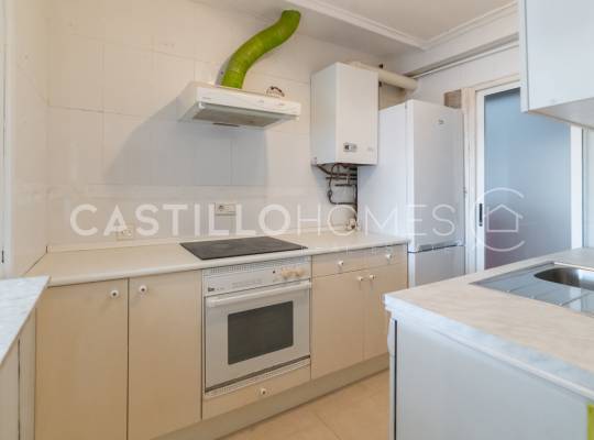 Resale - Lägenhet - Torrevieja - Urb. Rosaleda