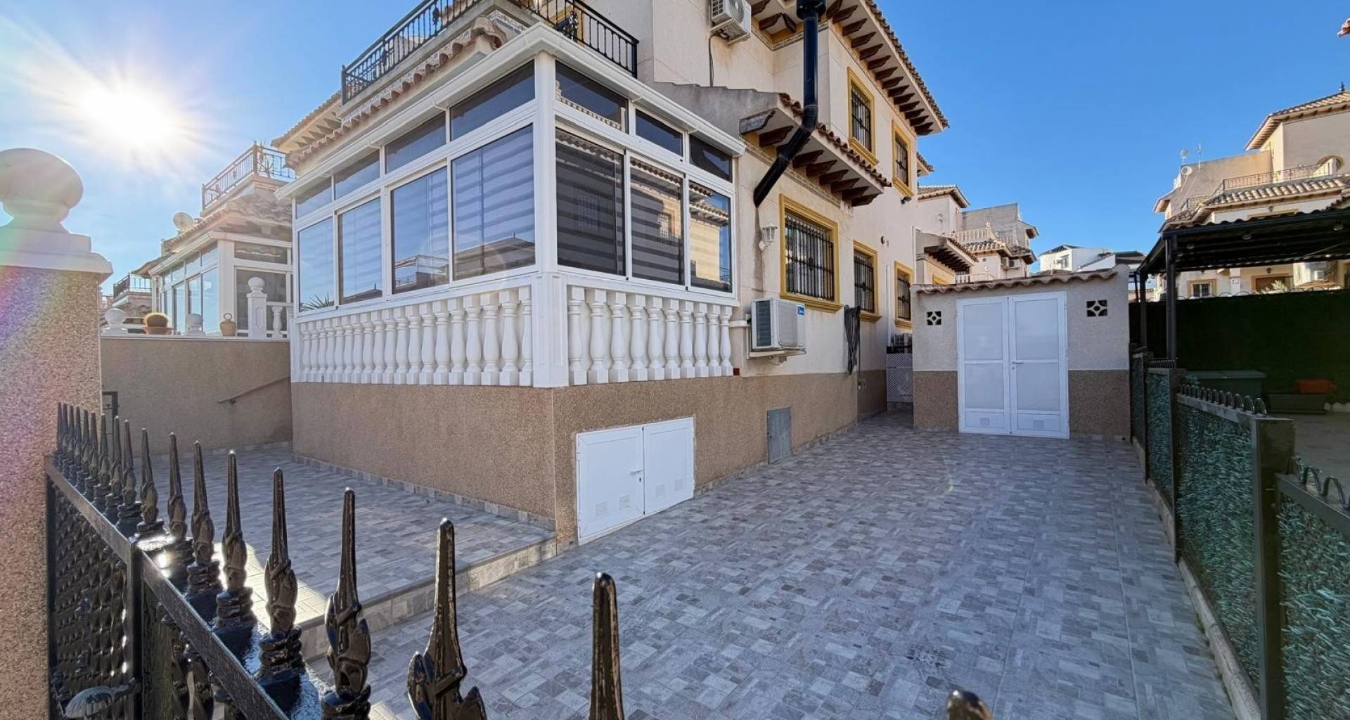 Resale - Maison jumelée - Orihuela Costa - Las Filipinas