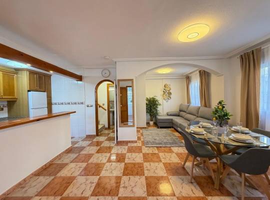 Resale - Maison jumelée - Orihuela Costa - Las Filipinas