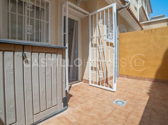 Resale - Maison jumelée - Orihuela Costa - Villamartín
