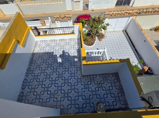 Resale - Maison jumelée - Torrevieja - La Siesta - El Salado -  Torreta
