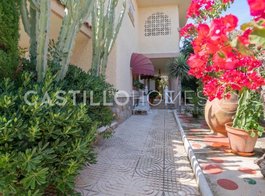 Resale - Maison jumelée - Torrevieja - La Veleta