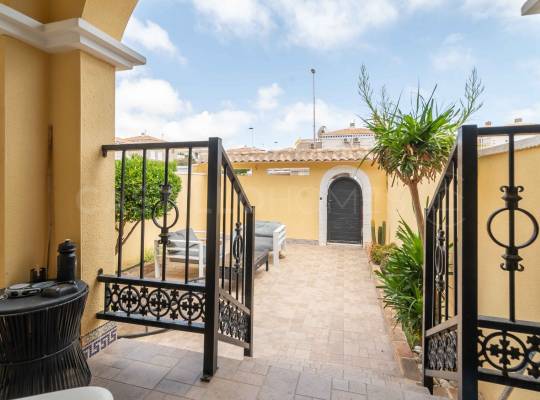 Resale - Maison jumelée - Torrevieja - Nueva Torrevieja - Aguas Nuevas