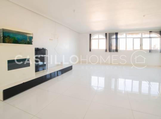 Resale - Penthouse - Torrevieja - Parque de las Naciones