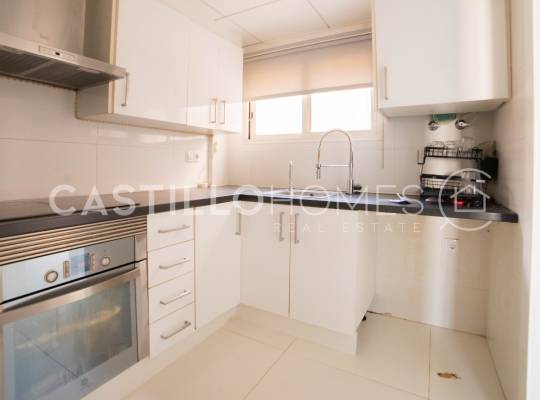 Resale - Penthouse - Torrevieja - Parque de las Naciones