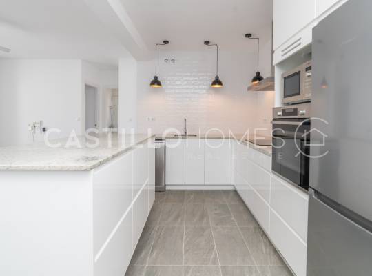 Resale - Radhus - Orihuela Costa - Playa Flamenca