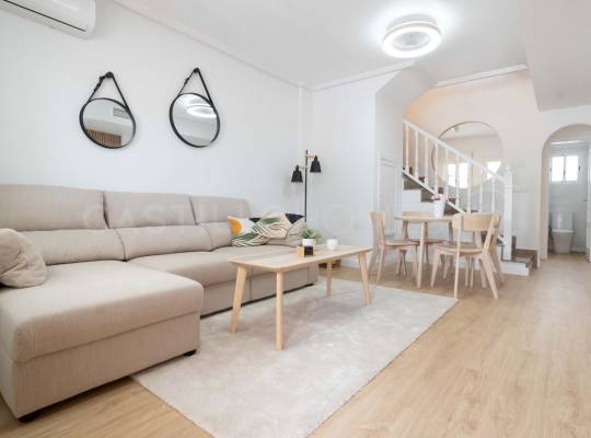 Resale - Radhus - Orihuela Costa - Punta Prima