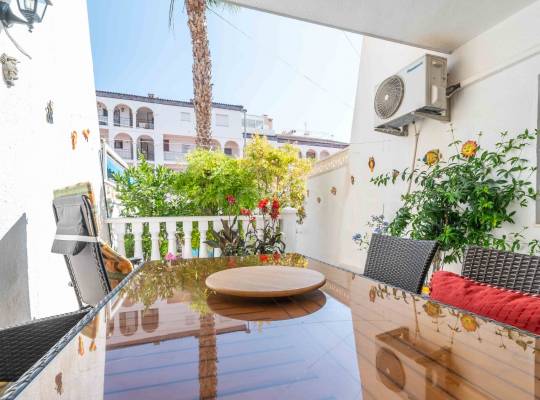 Resale - Radhus - Orihuela Costa - Punta Prima