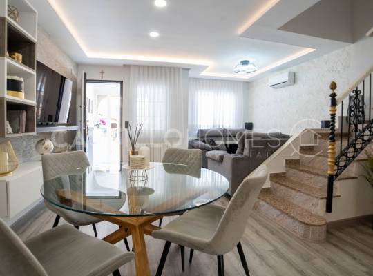 Resale - Radhus - Orihuela Costa - Villamartín