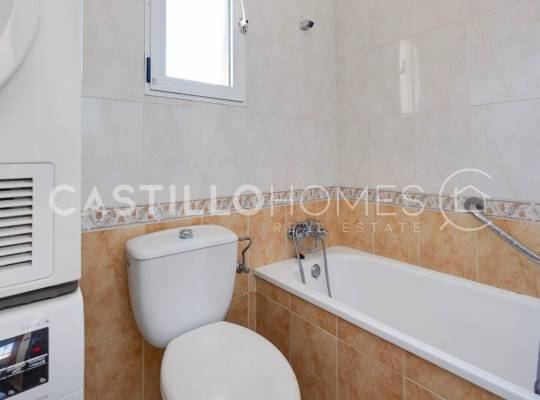 Resale - Radhus - Torrevieja - Aguas Nuevas