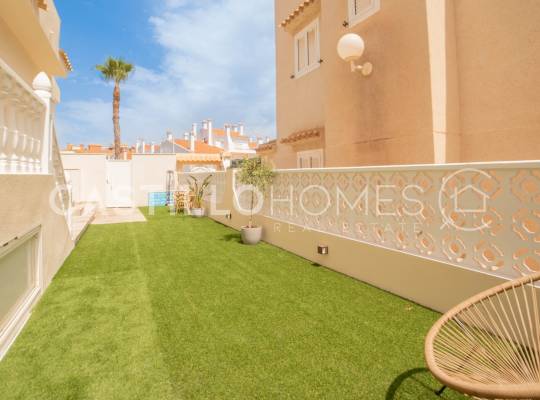 Resale - Radhus - Torrevieja - La Mata Pueblo