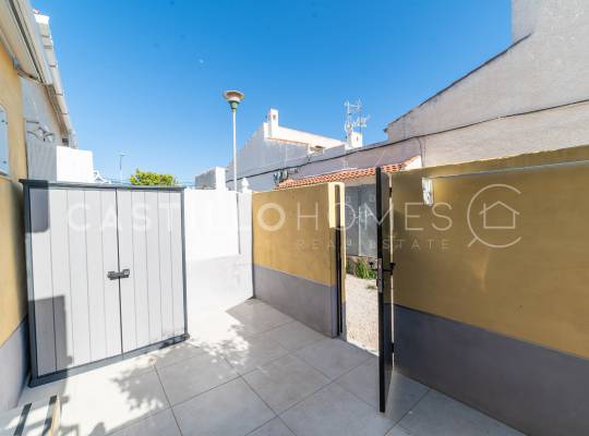 Resale - Radhus - Torrevieja - La Siesta - El Salado -  Torreta