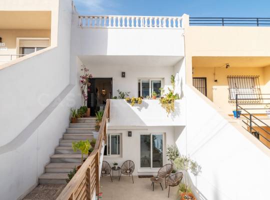 Resale - Radhus - Torrevieja - Torrelamata - La Mata