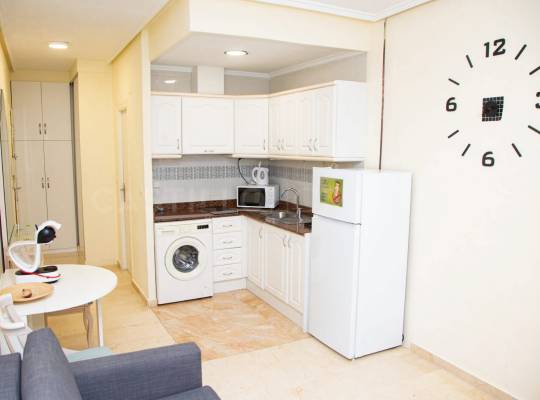 Resale - Studio - Torrevieja - Centro