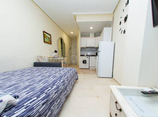 Resale - Studio - Torrevieja - Centro