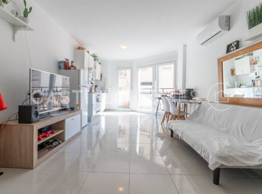 Resale - Studio - Torrevieja - Centro