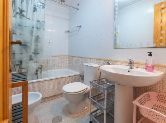 Resale - Studio - Torrevieja - Centro