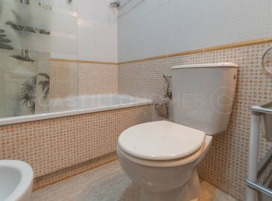 Resale - Studio - Torrevieja - Centro