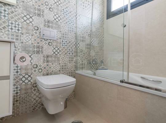 Resale - Townhouse - Benijofar