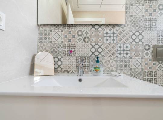 Resale - Townhouse - Benijofar