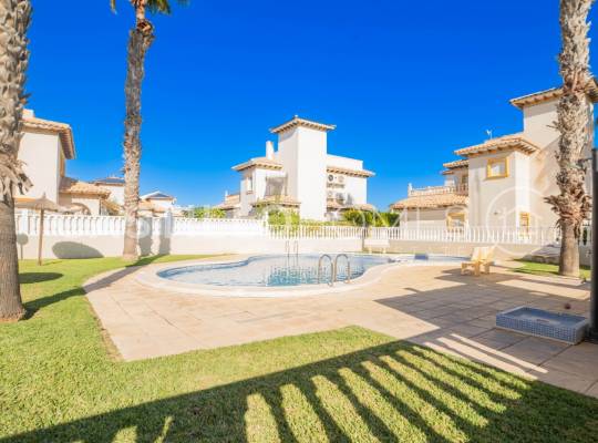 Resale - Townhouse - Orihuela Costa - La Regia