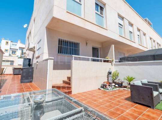 Resale - Townhouse - Orihuela Costa - Villamartín