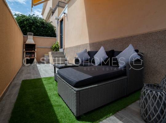 Resale - Townhouse - Orihuela Costa - Villamartín