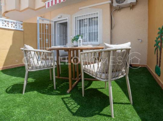 Resale - Townhouse - Orihuela Costa - Villamartín
