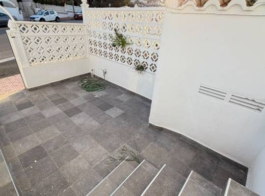 Resale - Townhouse - Torrevieja - La Mata