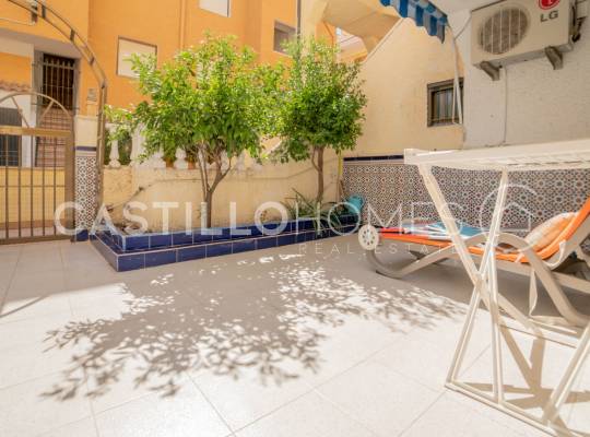 Resale - Townhouse - Torrevieja - La Mata