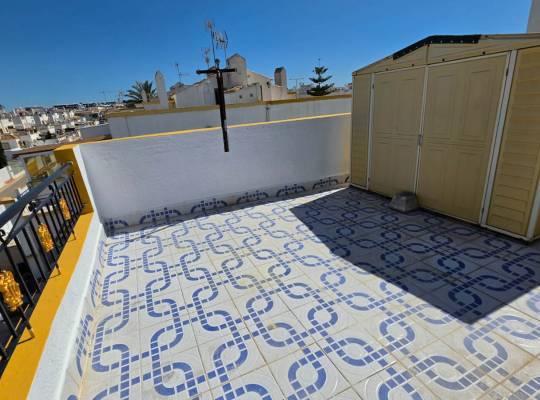 Resale - Townhouse - Torrevieja - La Siesta - El Salado -  Torreta