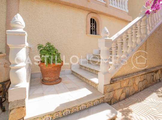 Resale - Townhouse - Torrevieja - La Veleta
