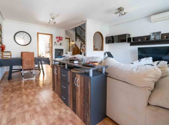 Resale - Townhouse - Torrevieja - Nueva Torrevieja - Aguas Nuevas