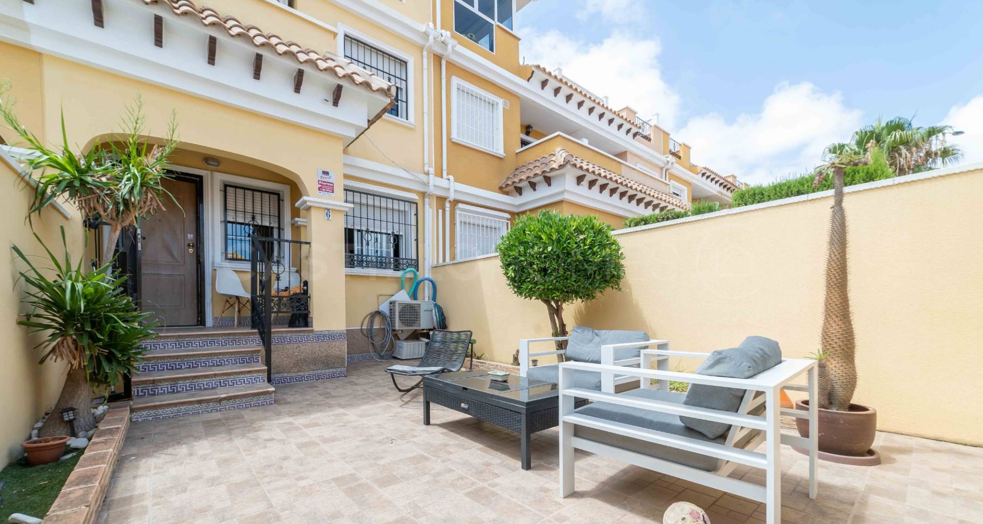 Resale - Townhouse - Torrevieja - Nueva Torrevieja - Aguas Nuevas