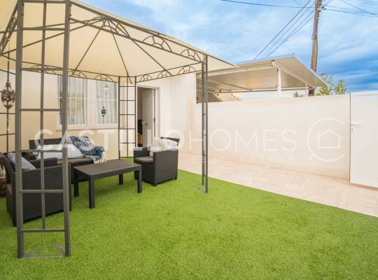 Resale - Townhouse - Torrevieja - Torretas