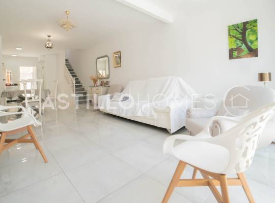 Resale - Townhouse - Torrevieja - Urb. Rosaleda