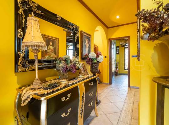 Resale - Villa - Bigastro