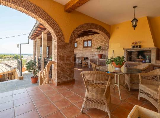 Resale - Villa - Bigastro