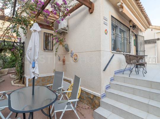 Resale - Villa - Ciudad Quesada - Rojales