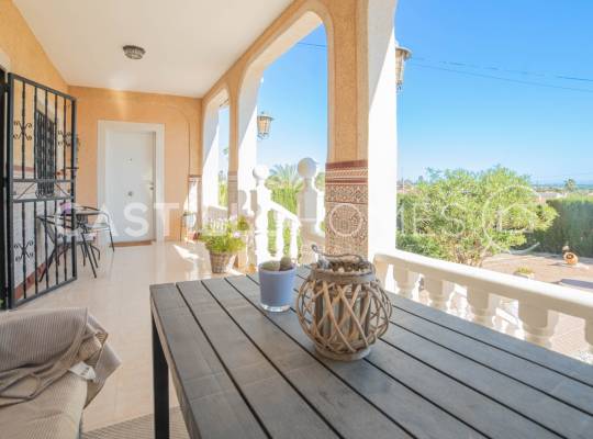 Resale - Villa - Ciudad Quesada