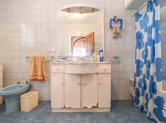 Resale - Villa - Montesinos