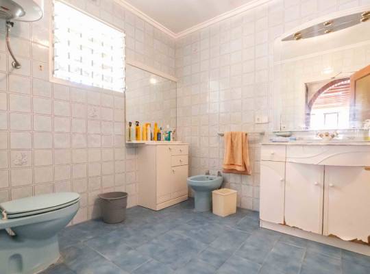 Resale - Villa - Montesinos