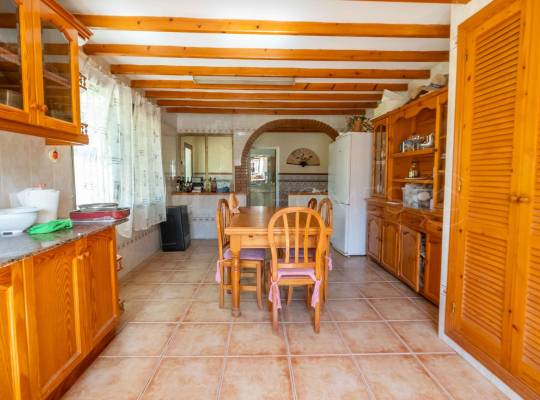 Resale - Villa - Montesinos