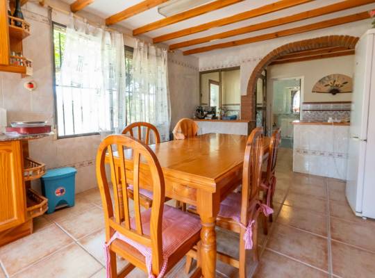 Resale - Villa - Montesinos