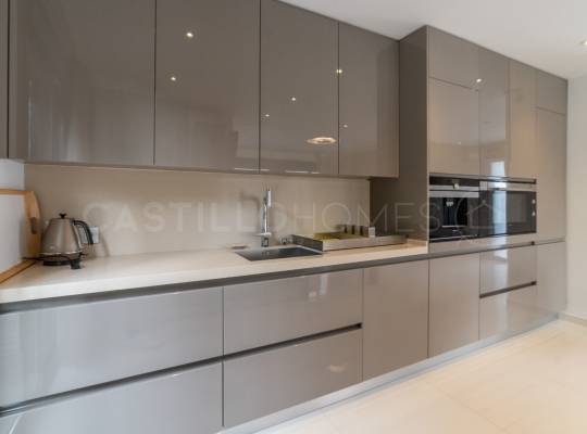 Resale - Villa - Orihuela Costa - Campoamor